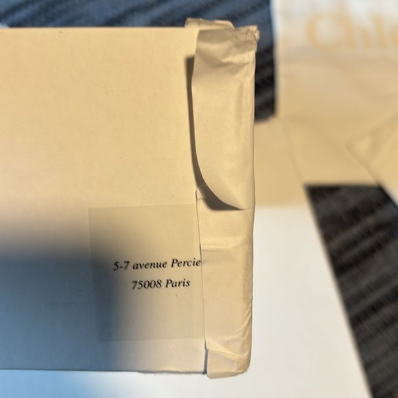 Chloe shoe box with 2 bags - Picture 4 of 5